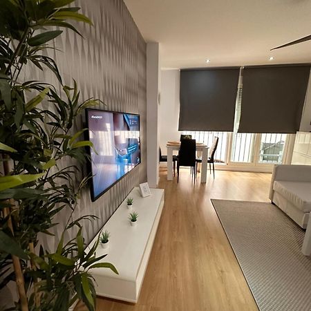 Carreteria Deluxe Apartment Malaga Luaran gambar