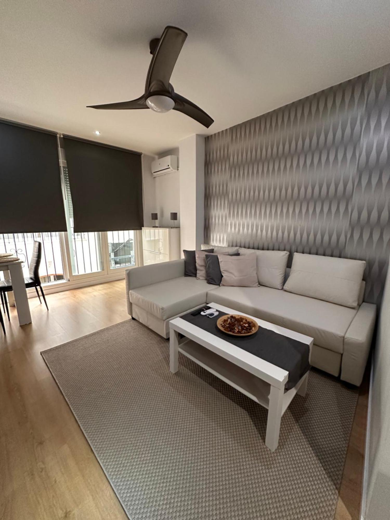Carreteria Deluxe Apartment Malaga Luaran gambar