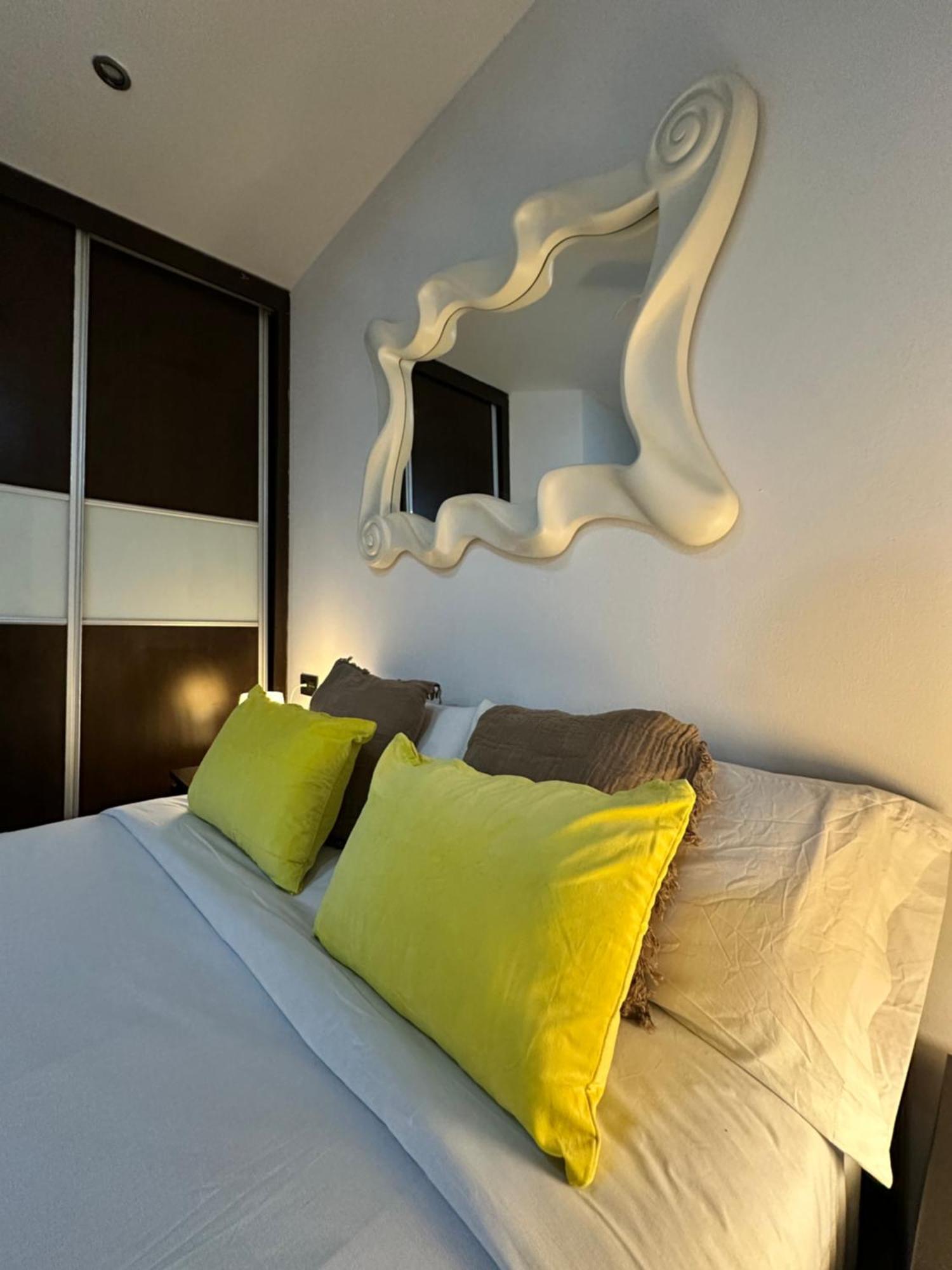 Carreteria Deluxe Apartment Malaga Luaran gambar